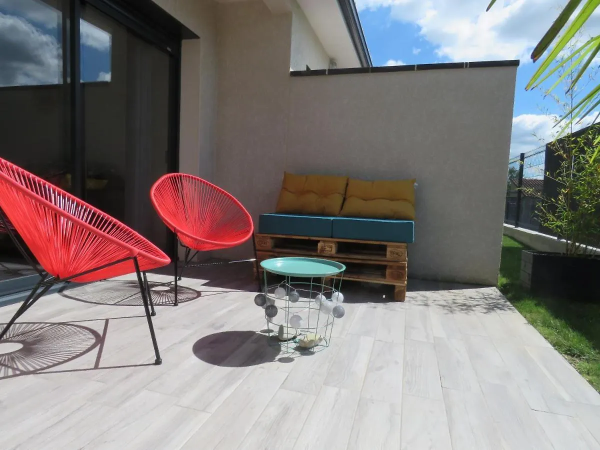 Les Jardins D'Oc - Wifi, Terrasse Et Jardinet - Appart T2 Neuf Soual Apartment